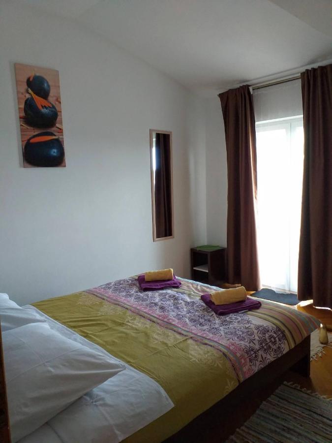 Apartments Monika โนวีวีโนดอลสกี ภายนอก รูปภาพ