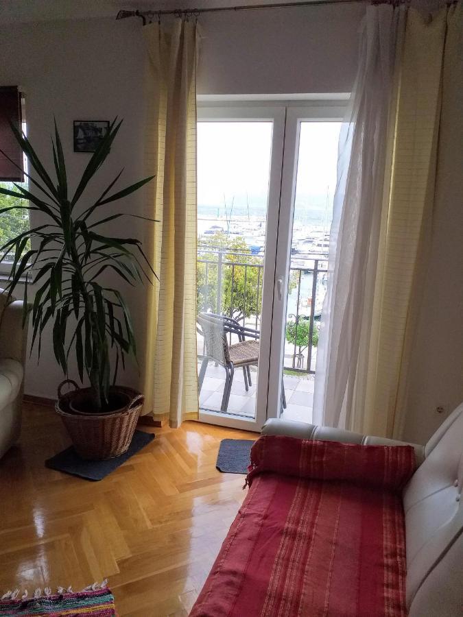 Apartments Monika โนวีวีโนดอลสกี ภายนอก รูปภาพ